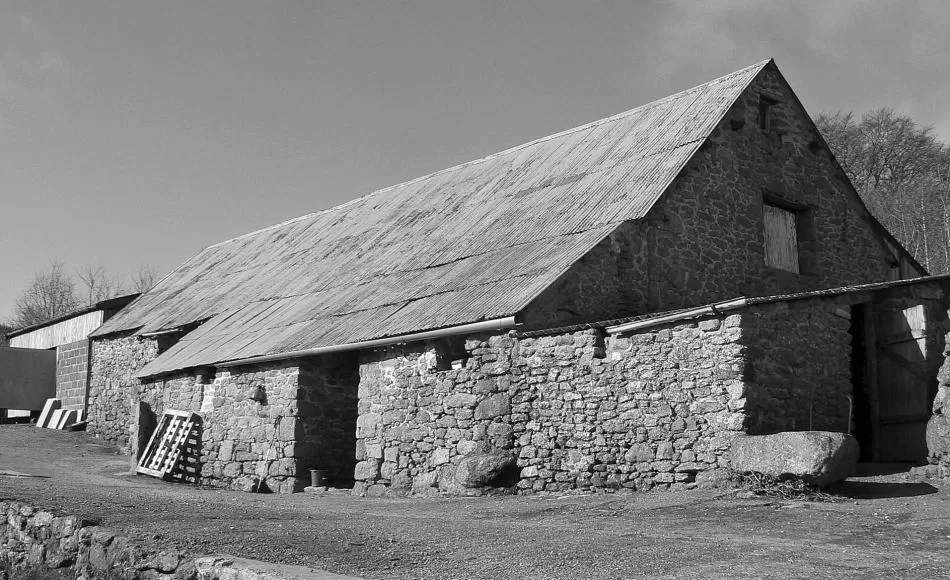 Before repairs - remote Dartmoor farm threshing barn and stables