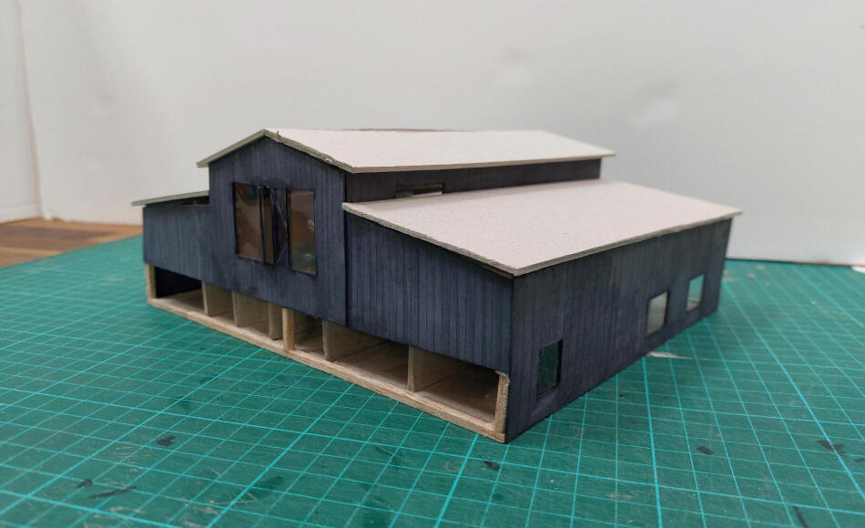 Gabriele's model of the barn designs