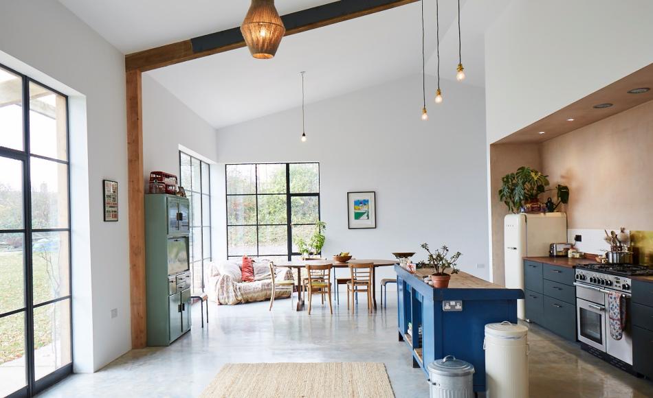 From agricultural barn to bright and airy family home. Class Q legislation allows for barn conversions in beautiful countryside locations. 