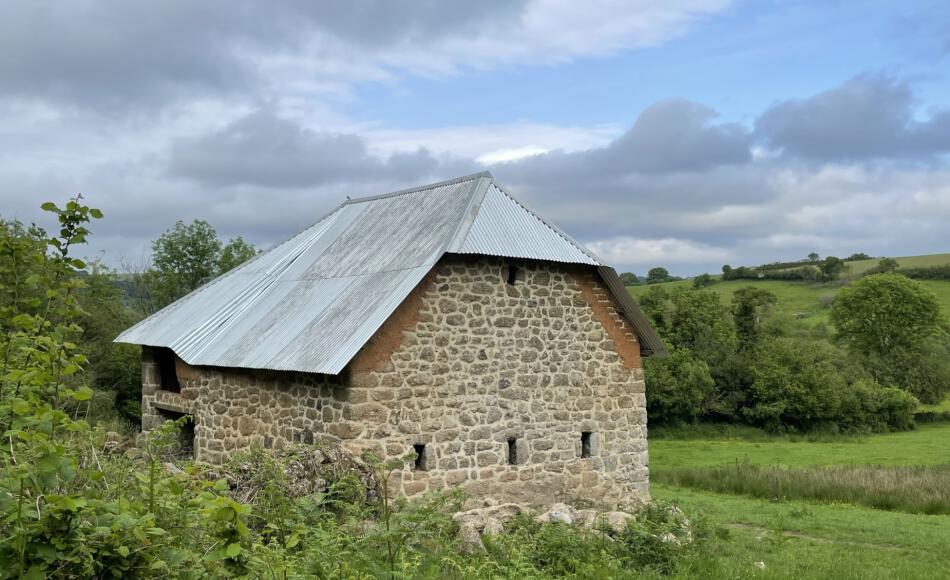 An example of the Dartmoor barn conservation project