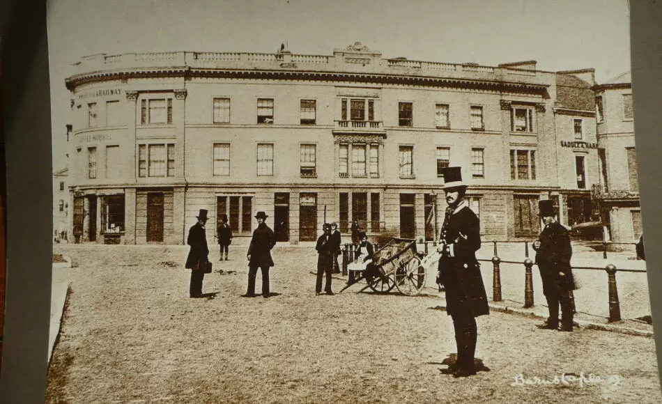 The Bridge Trust, owners of Bridge Buildings was originally established in the 13th Century to care for the Long Bridge. Now a charitable trust who own several listed properties in Barnstaple. 