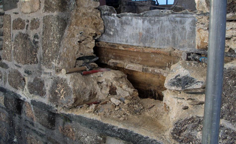 Careful dismantling and rebuild of masonry of crenellations to improve build quality