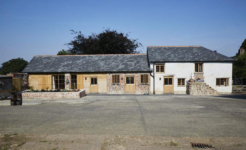 Traditional farm building converted to shoot accommodation while preserving the historic fabric