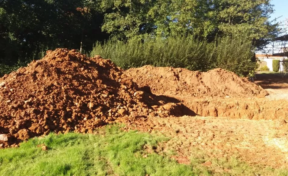 Cob can usually be dug out of the ground on location