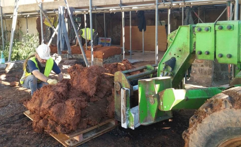 Alice found it interesting to learn about cob on site visits with Jonathan seeing it being mixed, laid and paired back