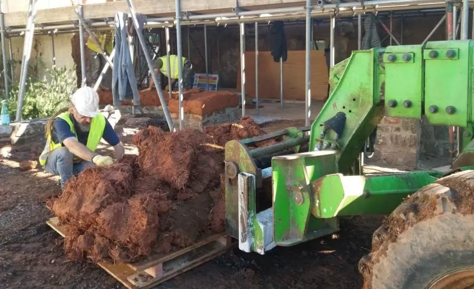 Alice found it interesting to learn about cob on site visits with Jonathan seeing it being mixed, laid and paired back