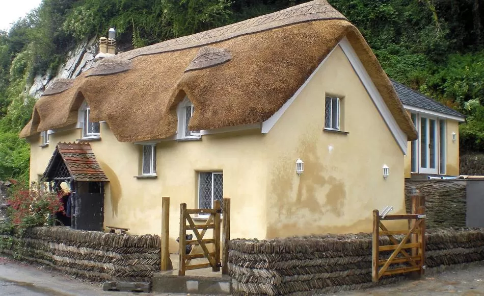 Newly thatched roof in the local tradition