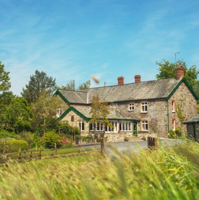 shooting lodge devon exmoor location