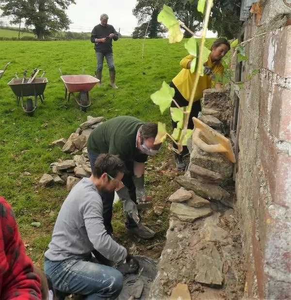Architects building with lime