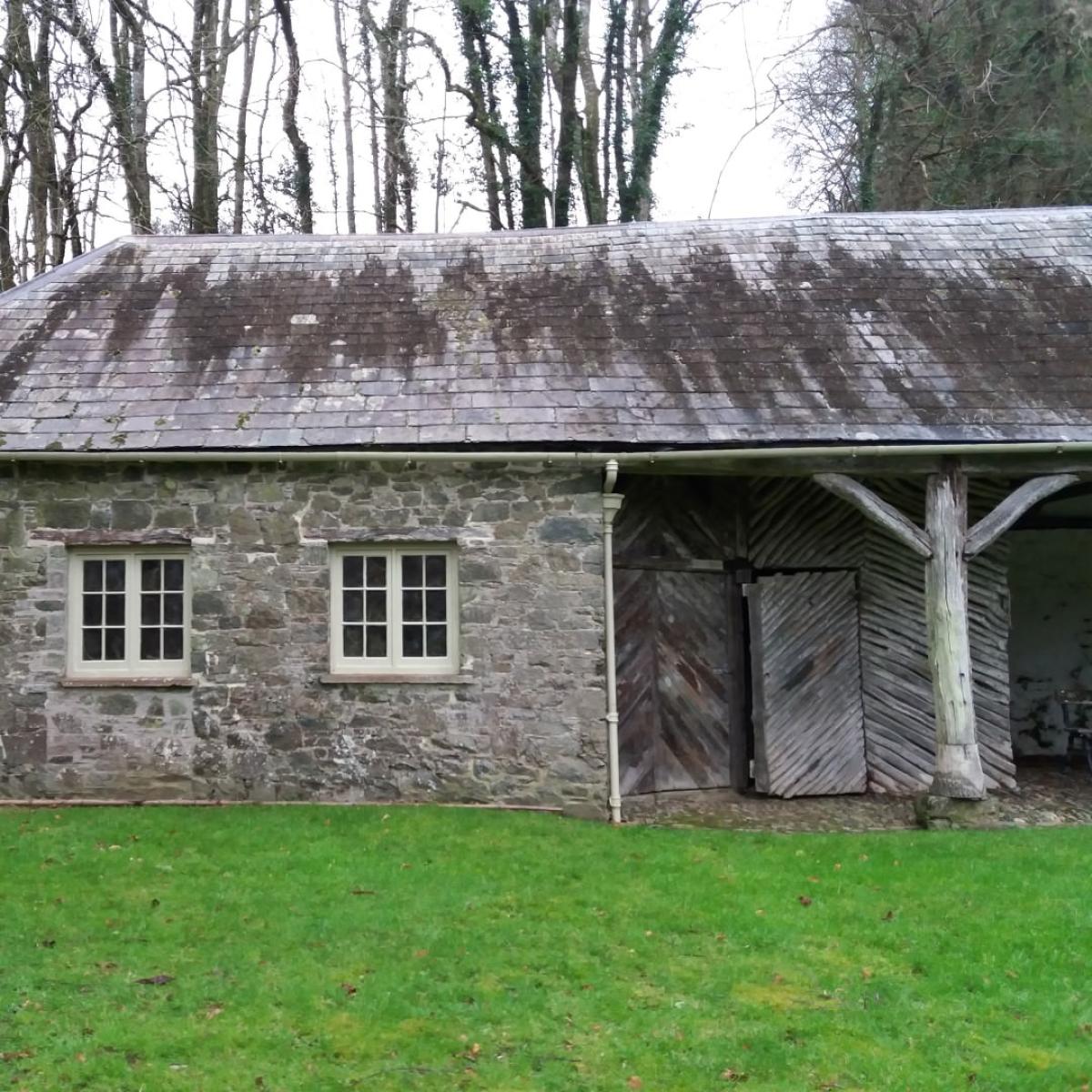 Pond Cottage listed Tamar Valley Large