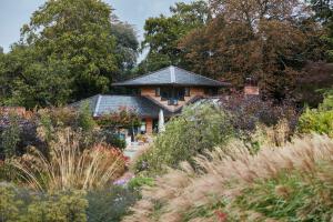 Architect new build pool house 4