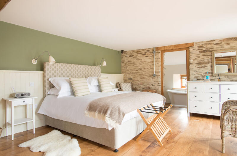 victorian shooting lodge devon architects linhay bedroom