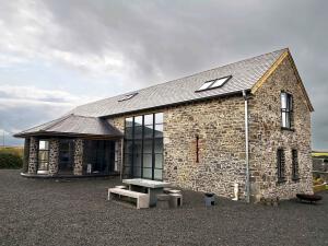 429 Threshing barn conversion architects exterior view