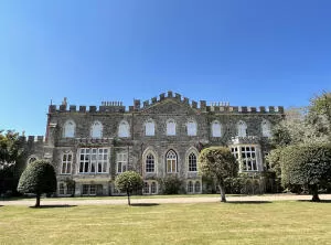 623 Grade I listed house exterior
