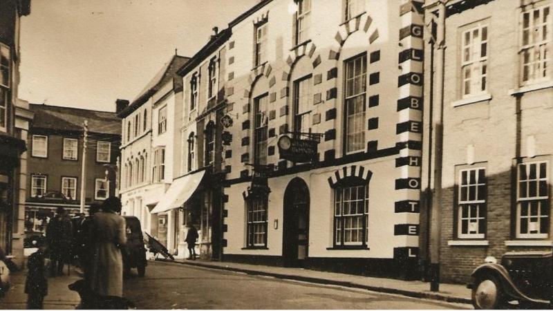 1311 Architects Grade II listed renovation Devon 4