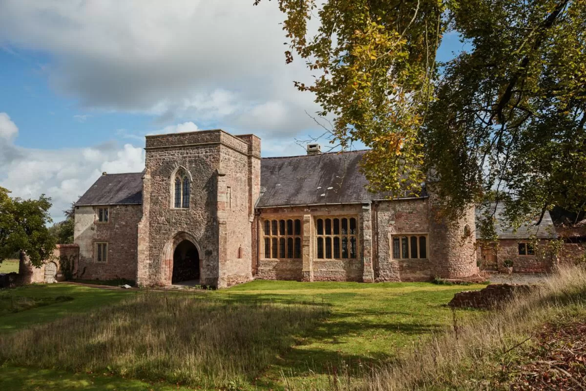 Medieval Manor Achitects design Grade I listed web recruitment