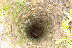Bearland Chimney.jpg 3 Large